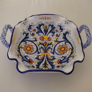CENTERPIECE WITH HANDLES &ldquo;RICCO DERUTA&rdquo; FROM CM. 23